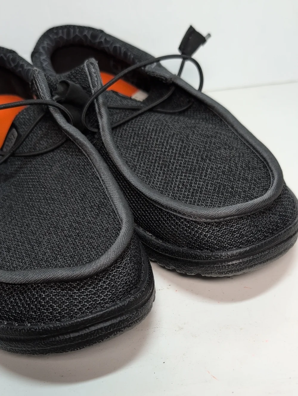 Hey Dude Wally sox slip-on shoes men's size 8 EU 41